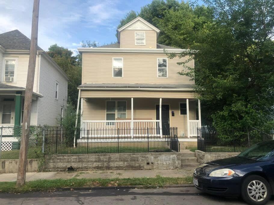 Housepitality - Franklinton Manor - Spacious Columbus